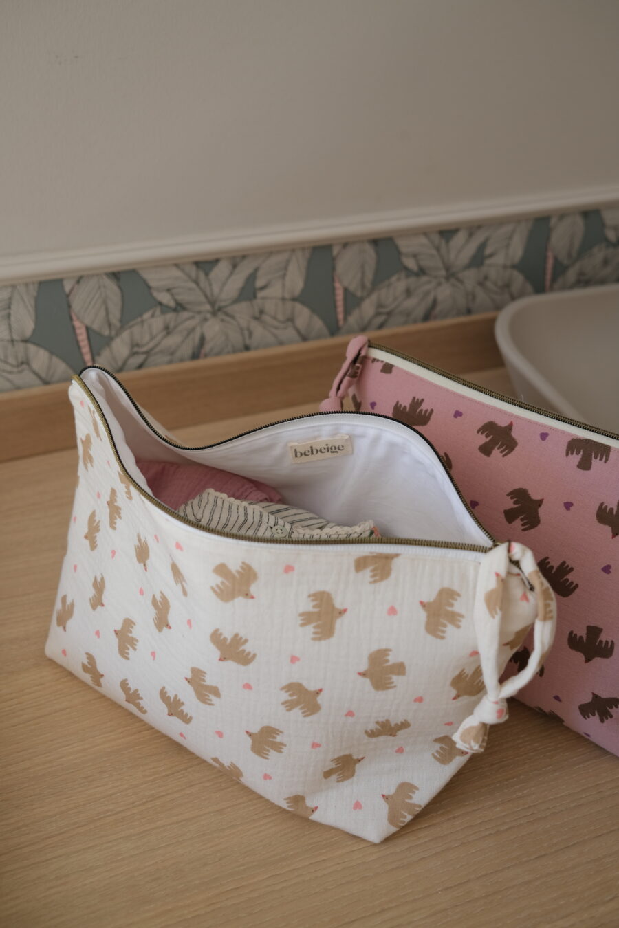 Windel- & Kosmetiktasche Birdie ecru – Bild 2