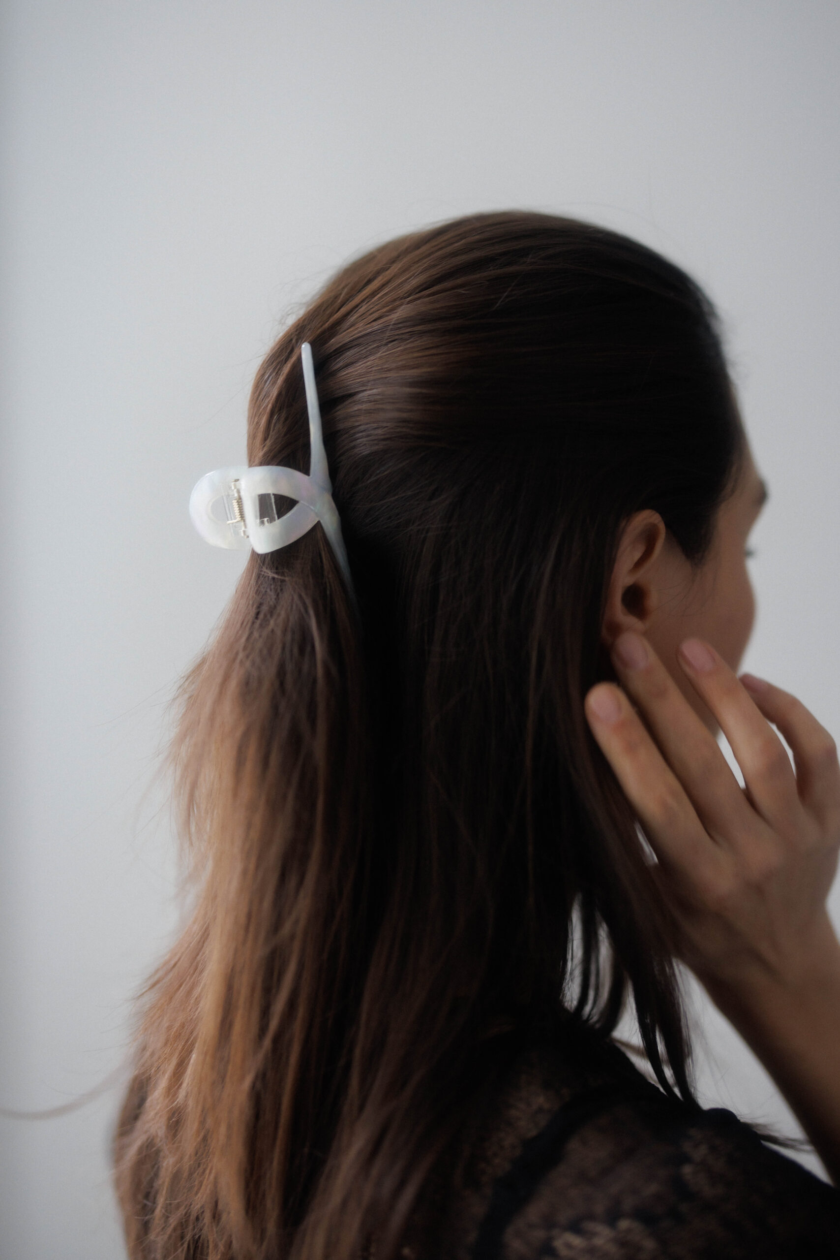 Haarspange Knot Perlmutt – Bild 2